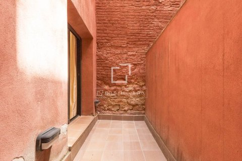 Купить квартиру в Барселона, Испания с 2 спальни, 75м², № 6653 - фото 2