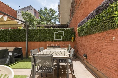 Купить квартиру в Барселона, Испания с 2 спальни, 75м², № 6653 - фото 22