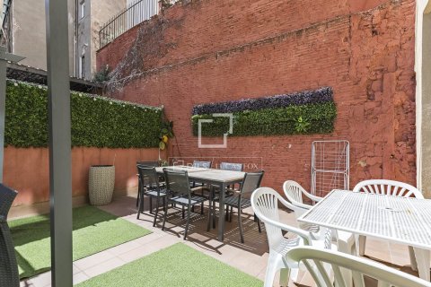 Купить квартиру в Барселона, Испания с 2 спальни, 75м², № 6653 - фото 23