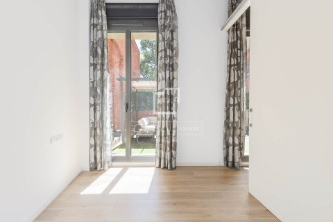 Купить квартиру в Барселона, Испания с 2 спальни, 75м², № 6653 - фото 14