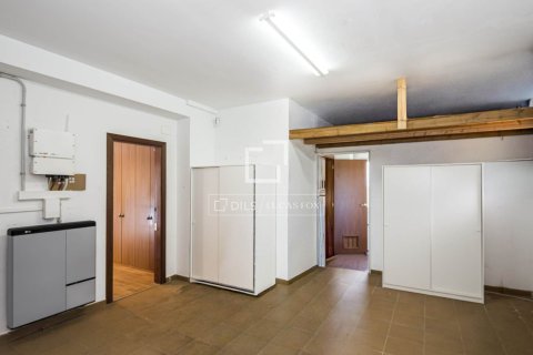 Villa de 6 dormitorios en venta en Sant Cugat del Vallès, Barcelona, Cataluña, Spain № 6651 - foto 17