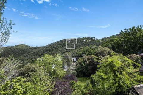 Villa de 6 dormitorios en venta en Sant Cugat del Vallès, Barcelona, Cataluña, Spain № 6651 - foto 21