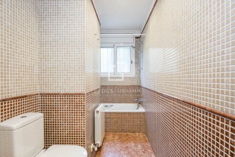 Villa de 6 dormitorios en venta en Sant Cugat del Vallès, Barcelona, Cataluña, Spain № 6651 - foto 28