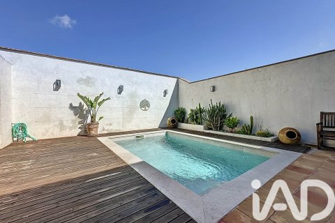 Villa de 4 dormitorios en venta en Llorenc Del Penedes, Tarragona, Cataluña, Spain № 7445 - foto 28