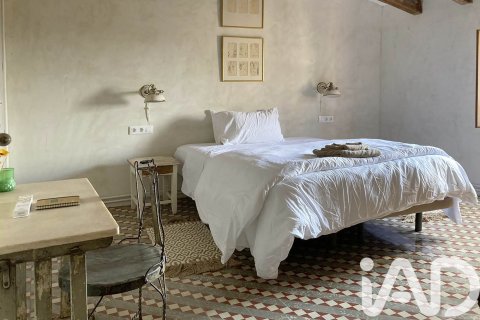 Villa de 4 dormitorios en venta en Llorenc Del Penedes, Tarragona, Cataluña, Spain № 7445 - foto 7