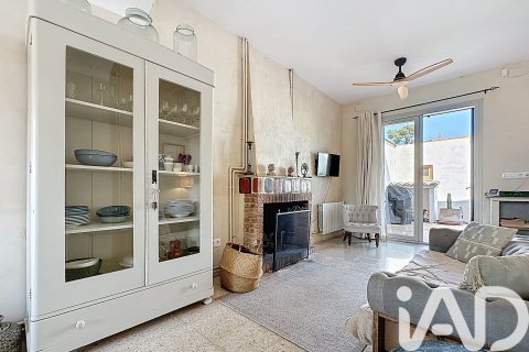 Villa de 4 dormitorios en venta en Llorenc Del Penedes, Tarragona, Cataluña, Spain № 7445 - foto 22