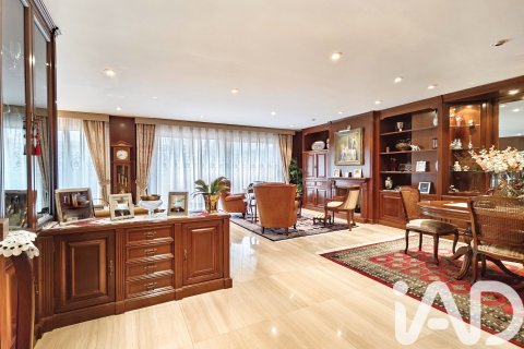 5 bedrooms apartment for sale in Igualada, Barcelona, Catalonia, Spain № 7442 - photo 25