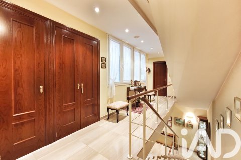 5 bedrooms apartment for sale in Igualada, Barcelona, Catalonia, Spain № 7442 - photo 9