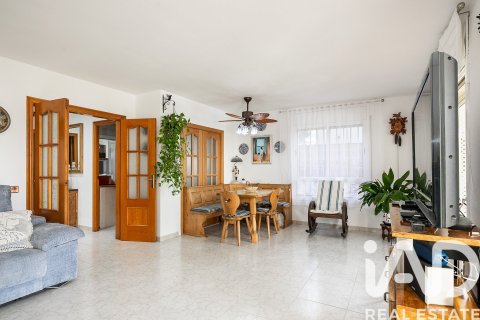 4 bedrooms house for sale in Cunit, Tarragona, Catalonia, Spain № 7444 - photo 17