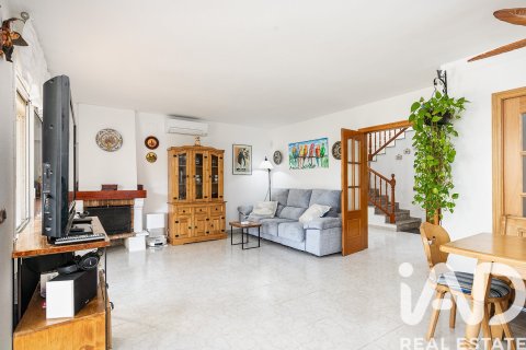 4 bedrooms house for sale in Cunit, Tarragona, Catalonia, Spain № 7444 - photo 18