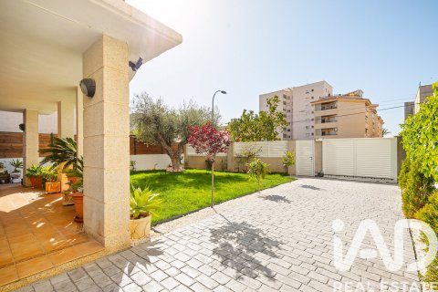 4 bedrooms house for sale in Cunit, Tarragona, Catalonia, Spain № 7444 - photo 25