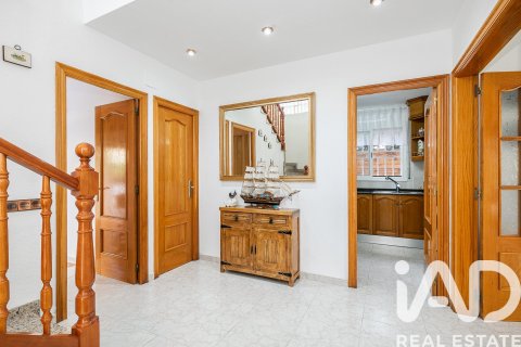 4 bedrooms house for sale in Cunit, Tarragona, Catalonia, Spain № 7444 - photo 21