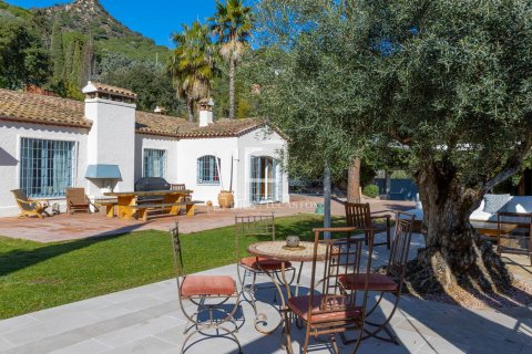 5 bedrooms villa for sale in Cabrera de Mar, Barcelona, Catalonia, Spain № 6352 - photo 3