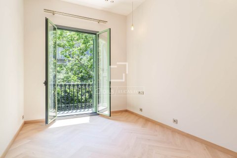 3 bedrooms apartment for sale in Barcelona, Catalonia, Spain № 6350 - photo 10