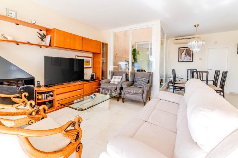 Villa de 5 dormitorios en venta en Sitges, Barcelona, Cataluña, Spain № 6351 - foto 25