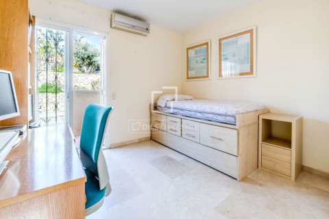 Villa de 5 dormitorios en venta en Sitges, Barcelona, Cataluña, Spain № 6351 - foto 8