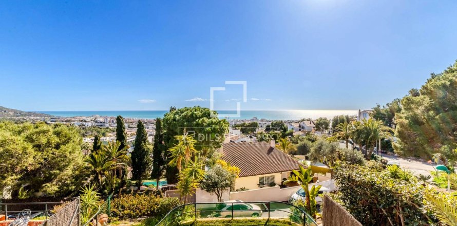 Villa de 5 dormitorios en venta en Sitges, Barcelona, Cataluña, Spain № 6351