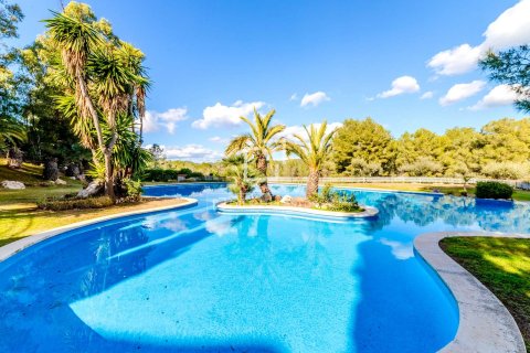 Villa de 5 dormitorios en venta en Sitges, Barcelona, Cataluña, Spain № 6351 - foto 5