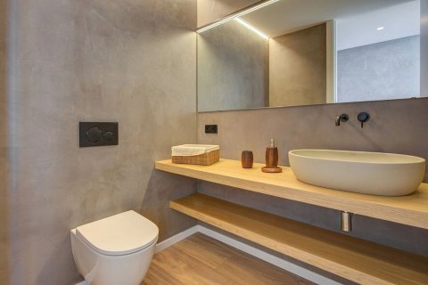 Сasa de 4 dormitorios en venta en Platja D'aro, Gerona, Cataluña, Spain № 7612 - foto 23