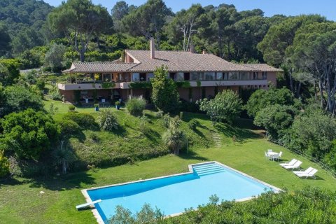 Сasa de 6 dormitorios en venta en Begur, Gerona, Cataluña, Spain № 7611