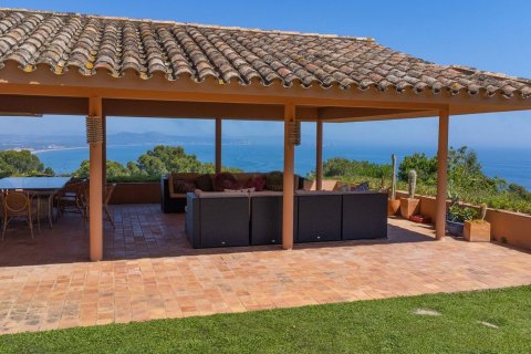 Сasa de 6 dormitorios en venta en Begur, Gerona, Cataluña, Spain № 7611 - foto 2