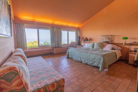 Сasa de 6 dormitorios en venta en Begur, Gerona, Cataluña, Spain № 7611 - foto 22