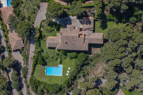 Сasa de 6 dormitorios en venta en Begur, Gerona, Cataluña, Spain № 7611 - foto 9