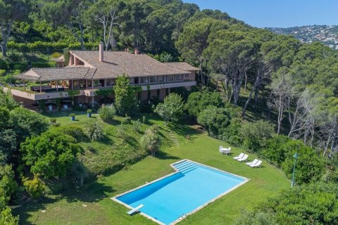 Сasa de 6 dormitorios en venta en Begur, Gerona, Cataluña, Spain № 7611 - foto 6