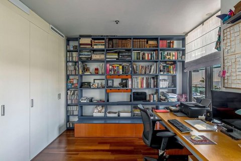 Apartamento de 3 dormitorios en venta en Barcelona, Cataluña, Spain № 7613 - foto 26