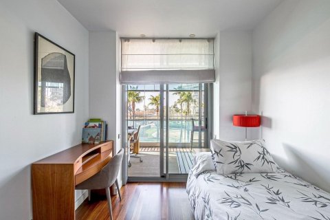 Apartamento de 3 dormitorios en venta en Barcelona, Cataluña, Spain № 7613 - foto 29