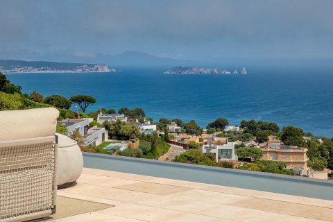 Сasa de 5 dormitorios en venta en Begur, Gerona, Cataluña, Spain № 7610 - foto 16