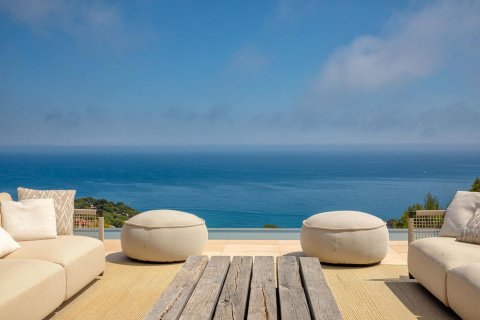 Сasa de 5 dormitorios en venta en Begur, Gerona, Cataluña, Spain № 7610 - foto 12