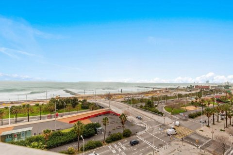3 bedrooms apartment for sale in Barcelona, Catalonia, Spain № 7609 - photo 6