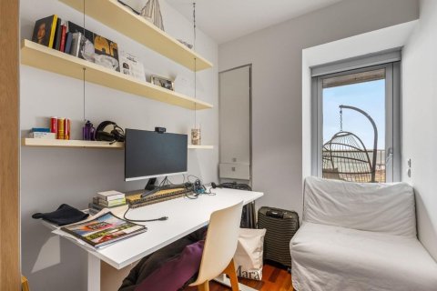 3 bedrooms apartment for sale in Barcelona, Catalonia, Spain № 7609 - photo 25