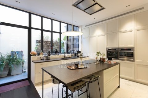 Dúplex de 3 dormitorios en venta en Barcelona, Cataluña, Spain № 5333 - foto 13