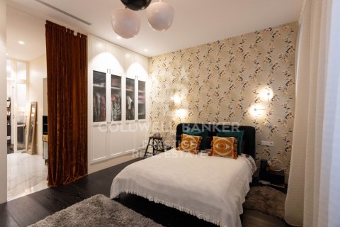 Dúplex de 3 dormitorios en venta en Barcelona, Cataluña, Spain № 5333 - foto 15