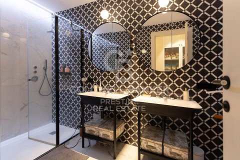 Dúplex de 3 dormitorios en venta en Barcelona, Cataluña, Spain № 5333 - foto 28