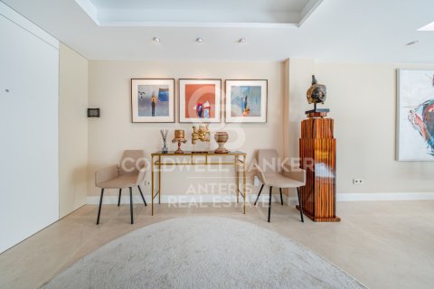 4 chambres apartment à vendre à Barcelona, Catalonia, Spain № 5331 - photo 2