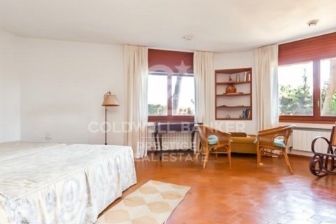 Сasa de 7 dormitorios en venta en Sant Andreu de Llavaneres, Barcelona, Cataluña, Spain № 5335 - foto 25