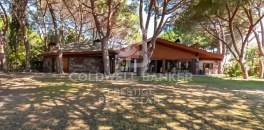 Сasa de 7 dormitorios en venta en Sant Andreu de Llavaneres, Barcelona, Cataluña, Spain № 5335