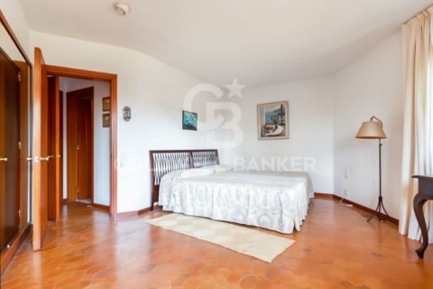 Сasa de 7 dormitorios en venta en Sant Andreu de Llavaneres, Barcelona, Cataluña, Spain № 5335 - foto 23