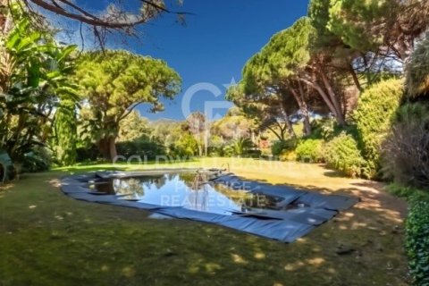 Сasa de 7 dormitorios en venta en Sant Andreu de Llavaneres, Barcelona, Cataluña, Spain № 5335 - foto 2