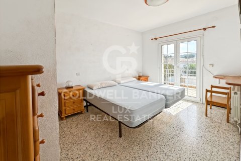 Сasa de 3 dormitorios en venta en L'Escala, Gerona, Cataluña, Spain № 5467 - foto 12