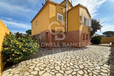 Сasa de 3 dormitorios en venta en L'Escala, Gerona, Cataluña, Spain № 5467 - foto 22