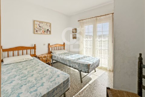 Сasa de 3 dormitorios en venta en L'Escala, Gerona, Cataluña, Spain № 5467 - foto 14