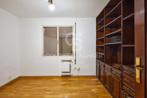Купить квартиру в Барселона, Испания с 4 спальни, 180м², № 5468 - фото 15