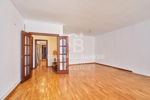 Купить квартиру в Барселона, Испания с 4 спальни, 180м², № 5468 - фото 4