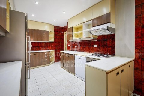 Купить квартиру в Барселона, Испания с 4 спальни, 180м², № 5468 - фото 8