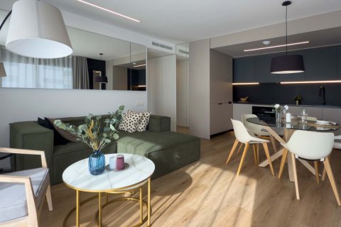 Apartamento de 3 dormitorios en venta en Nou Barcelona Sant Andreu, Barcelona, Cataluña, Spain № 3704 - foto 5