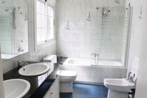 Сasa de 4 dormitorios en venta en Vilassar de Dalt, Barcelona, Cataluña, Spain № 7782 - foto 14